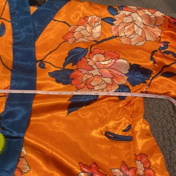 Midnight Velvet Floral Silky Robe Size XL - Picture 5 of 8